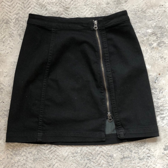 Free People New Without Tags Black Zipper Mini Skirt Size 2 - Picture 1 of 3